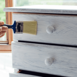 צבע לרהיטים